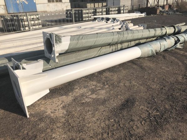 Hot-Dip Galvanized Steel Traffic Signal Pole, Street Light Pole and Road Sign Post – Customized Tapered/Conical Support Column for Highway, Parking Lot & Infrastructure Lighting and Signage Projects